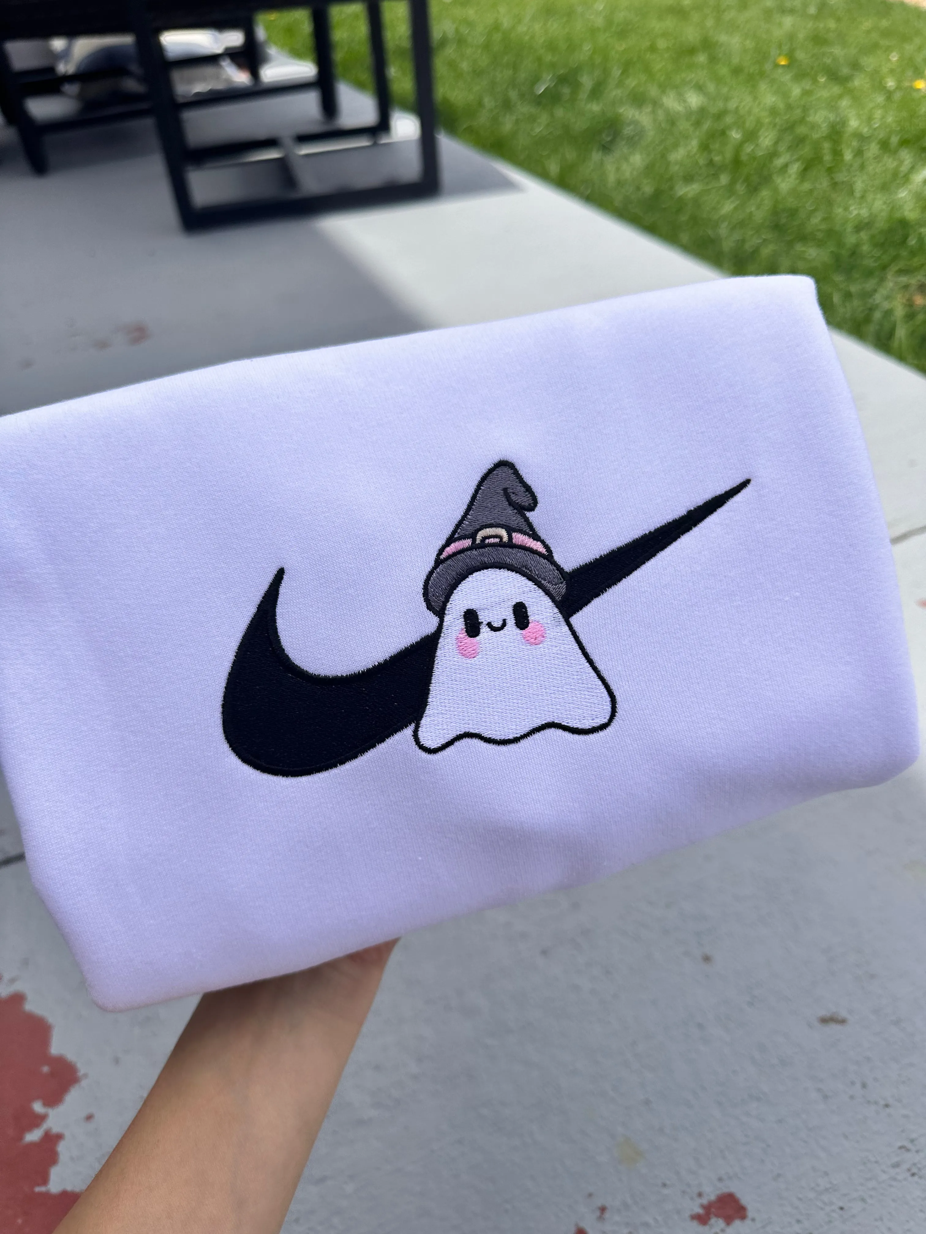 Cute Ghost Witch Halloween Sweatshirts| Embroidered Sweatshirts