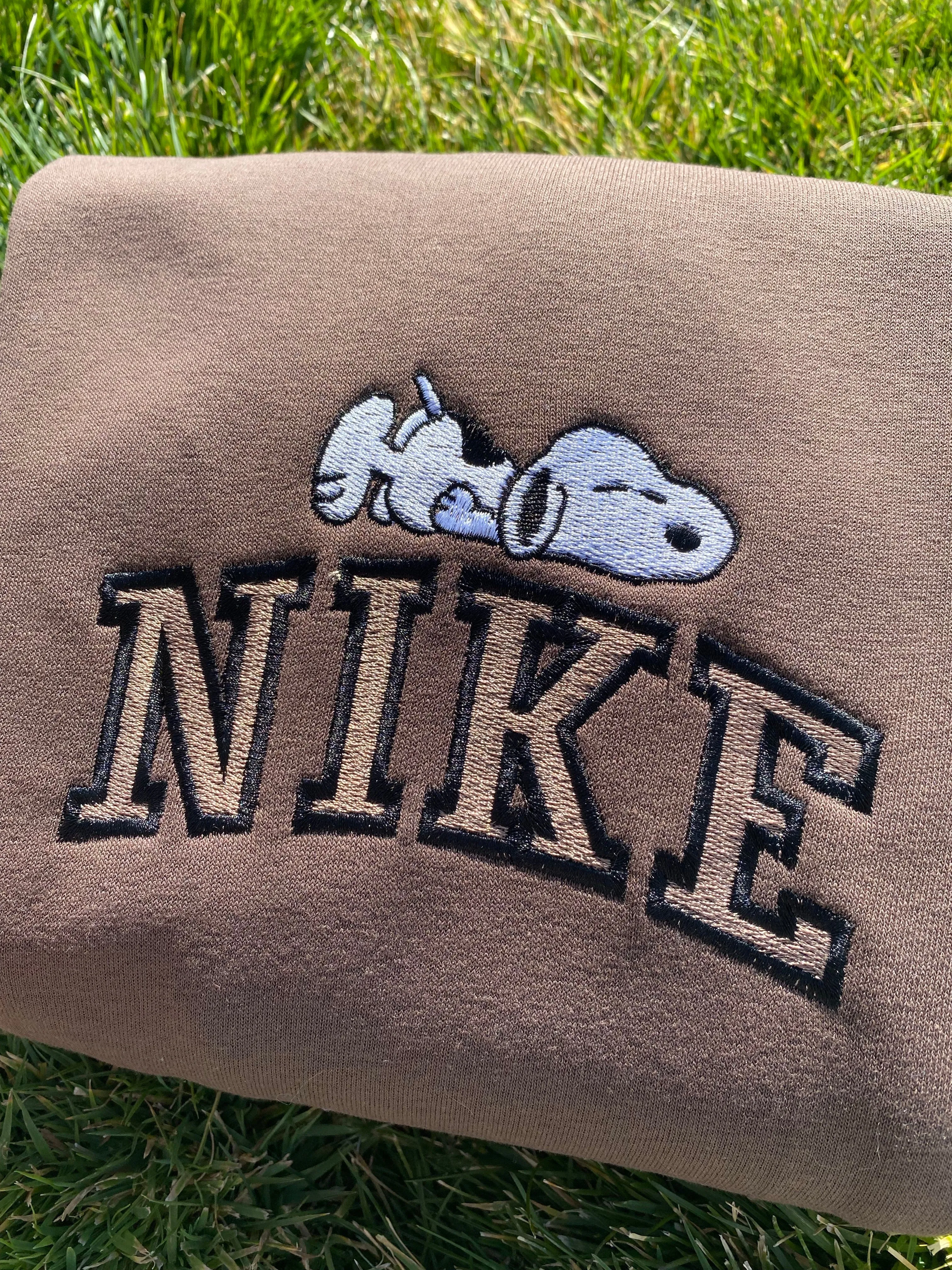 Dog Embroidered Sweatshirts, Gifts for her