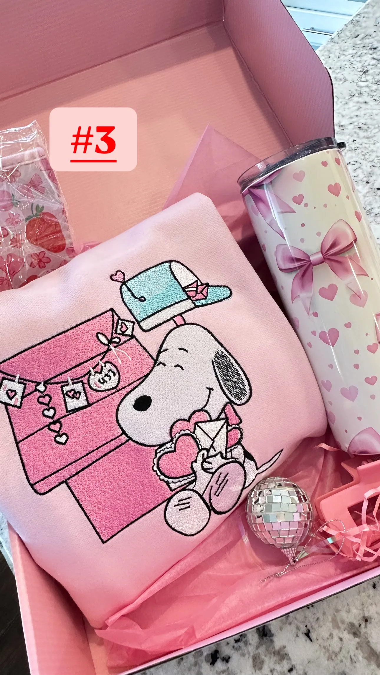 Galentines Day Gift Box, Valentine Day Gift Basket, Valentine's Day Gift for Her, Valentine Package, Gift Box Girlfriend, Gift basket Mom