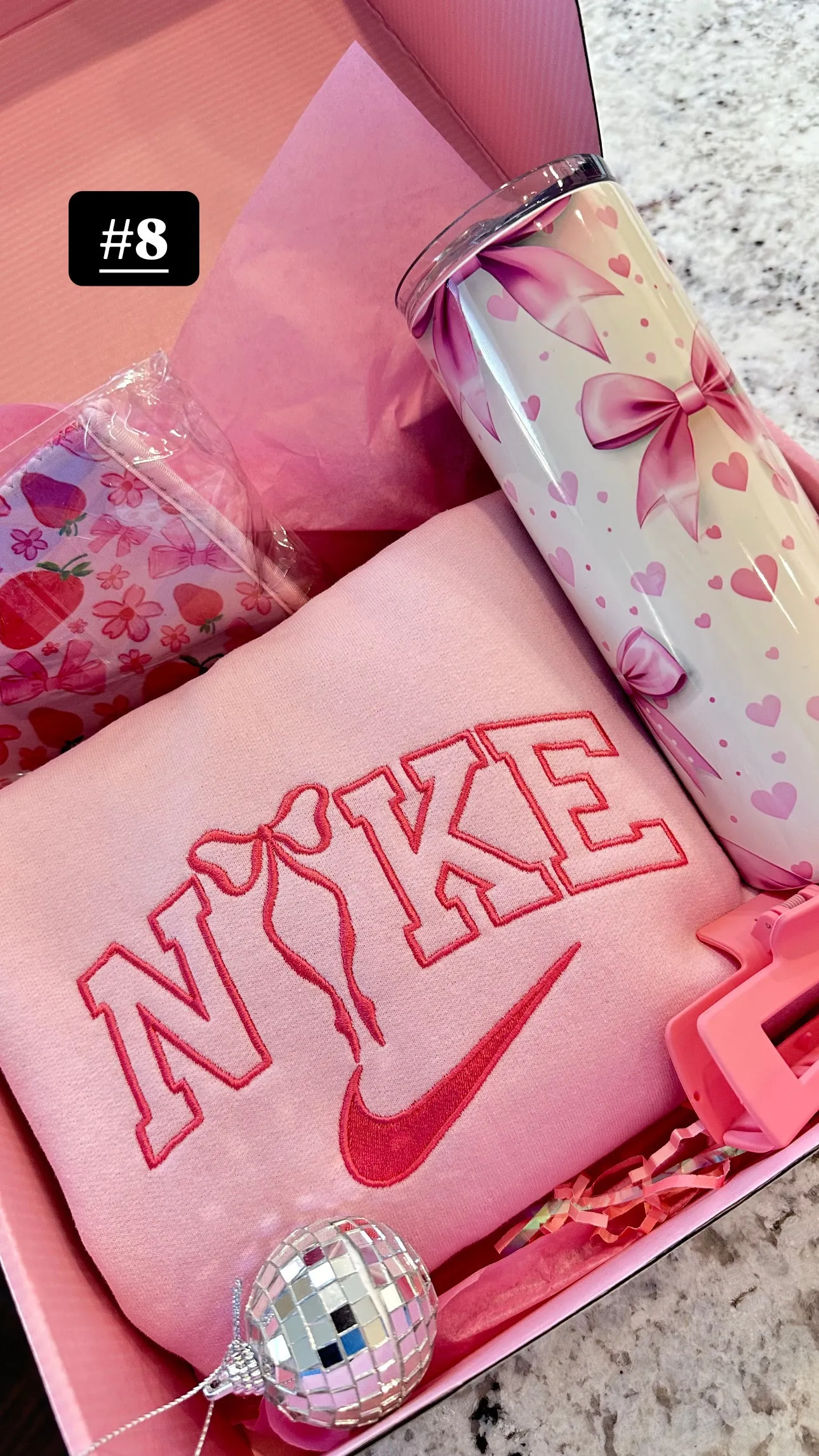 Galentines Day Gift Box, Valentine Day Gift Basket, Valentine's Day Gift for Her, Valentine Package, Gift Box Girlfriend, Gift basket Mom