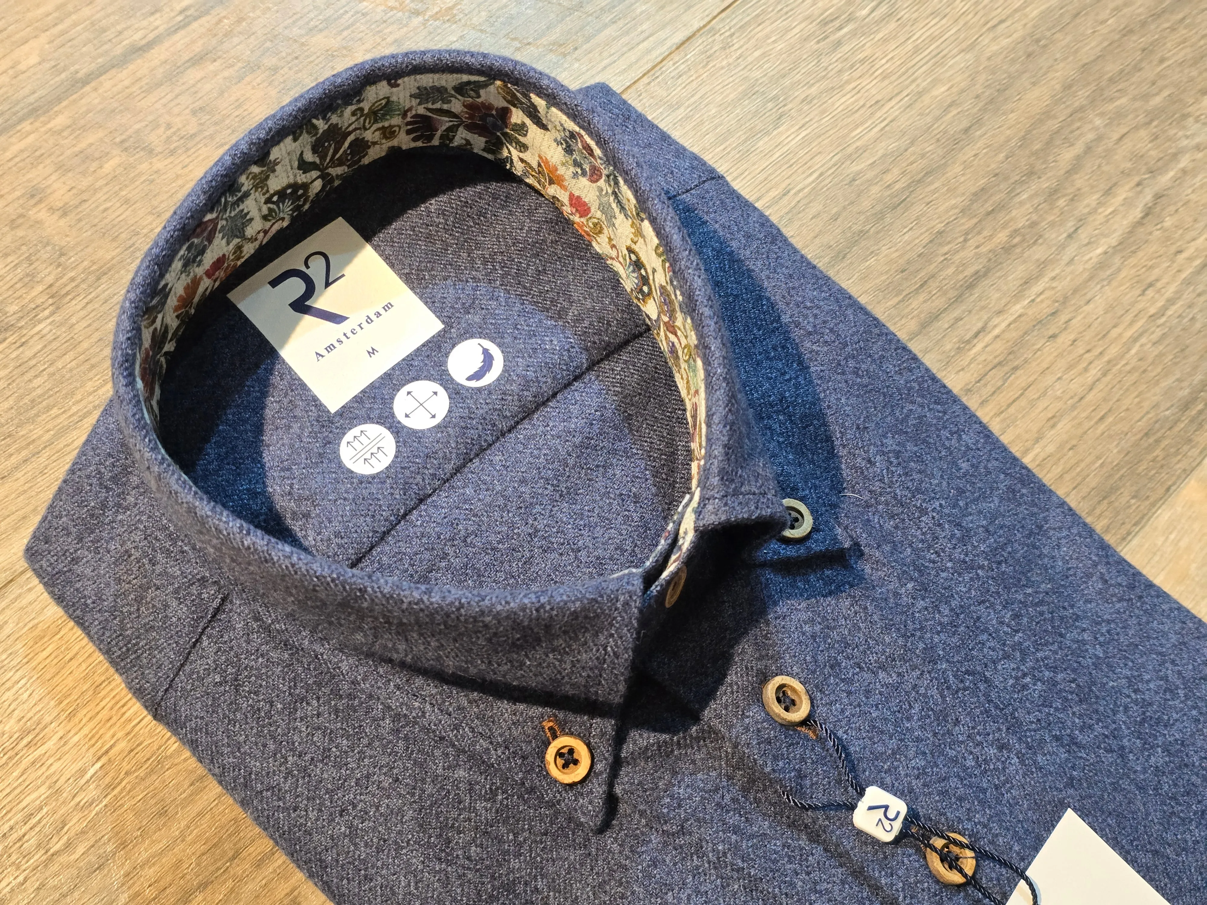 R2 - Amsterdam Winter Flannel Button down shirts