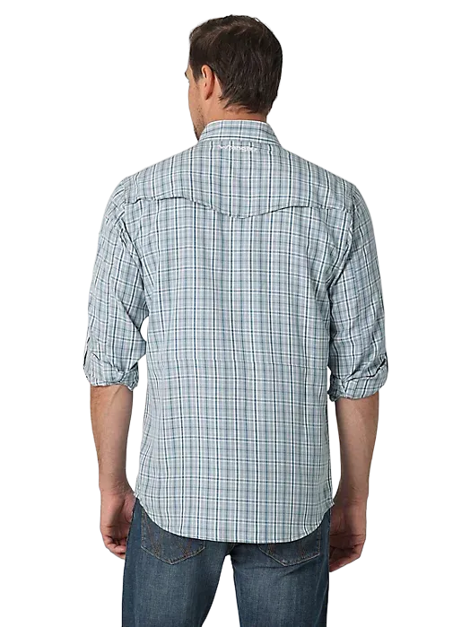 Wrangler Men's Performance Snap Long Sleeve Plaid Shirt